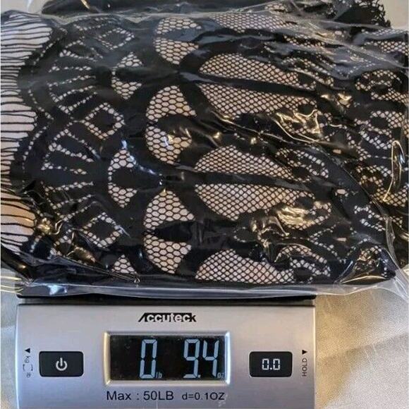 Eliza J Women's Size 6 Shift Dress Black Lace Over Tan - Picture 8 of 8